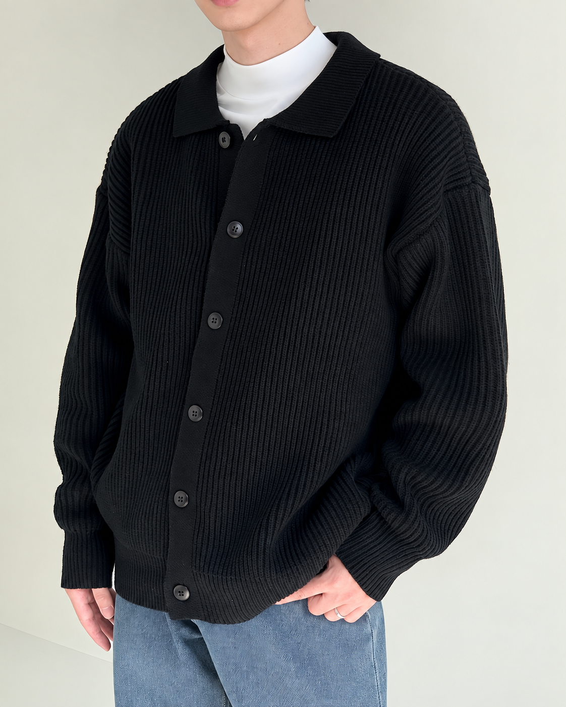 Cardigan côtelé à col et boutonnage sur le devant